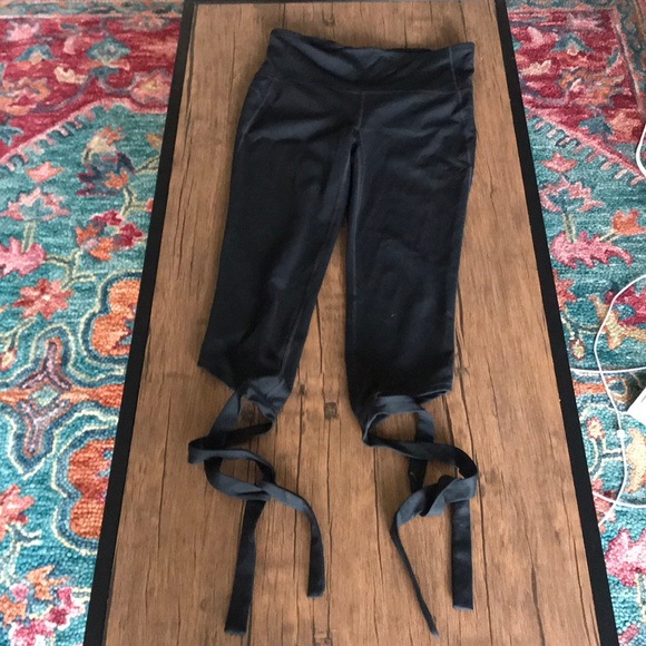 GAP Pants - GAP FIT ballerina tie leggings GAP Pants - GAP FIT ballerina tie leggings